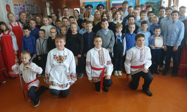 Фолк-урок "России служат казаки"