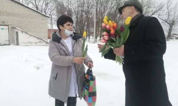Март шагает по планете
