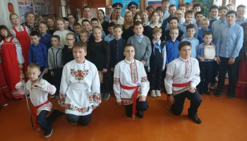 Фолк-урок "России служат казаки"